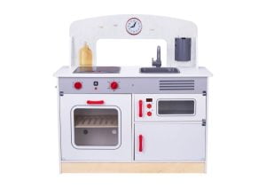 Cocina XL con comedor y accesorios